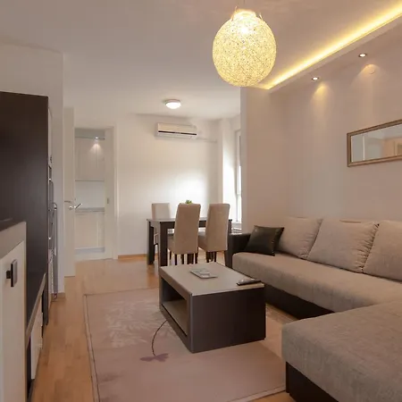 Belville Bel Lux فندق *